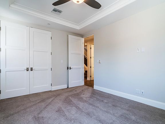 3rd image of 810 S Catalina Ave APT B