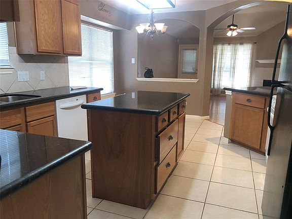 5th image of 6730 Catarina Cir