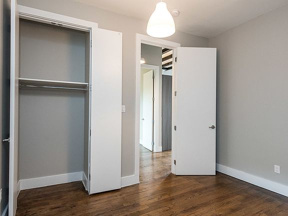 3rd image of 1351 Putnam Ave #2B