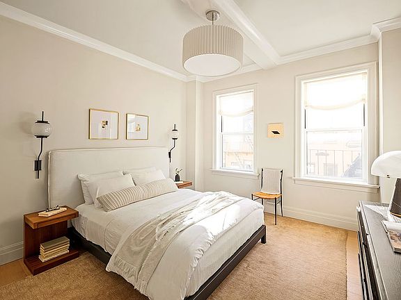 3rd image of 26 W 9th St APT 7D