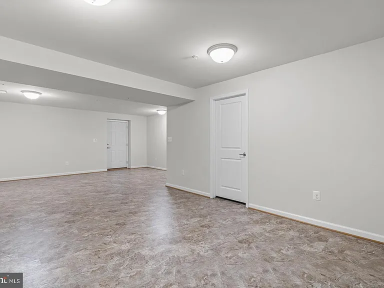 4986 Windpower Way — Photo 41