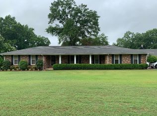 121 Cedar Ln, Tupelo, MS 38801