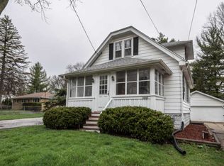 12600 W Meadow Ln, New Berlin, WI 53151