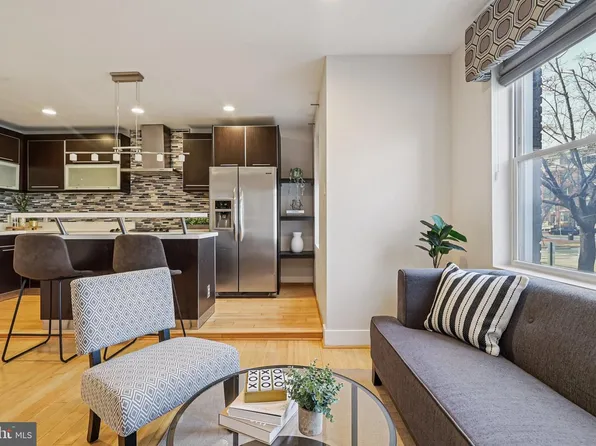 1409 G St NE APT 2, Washington, DC 20002
