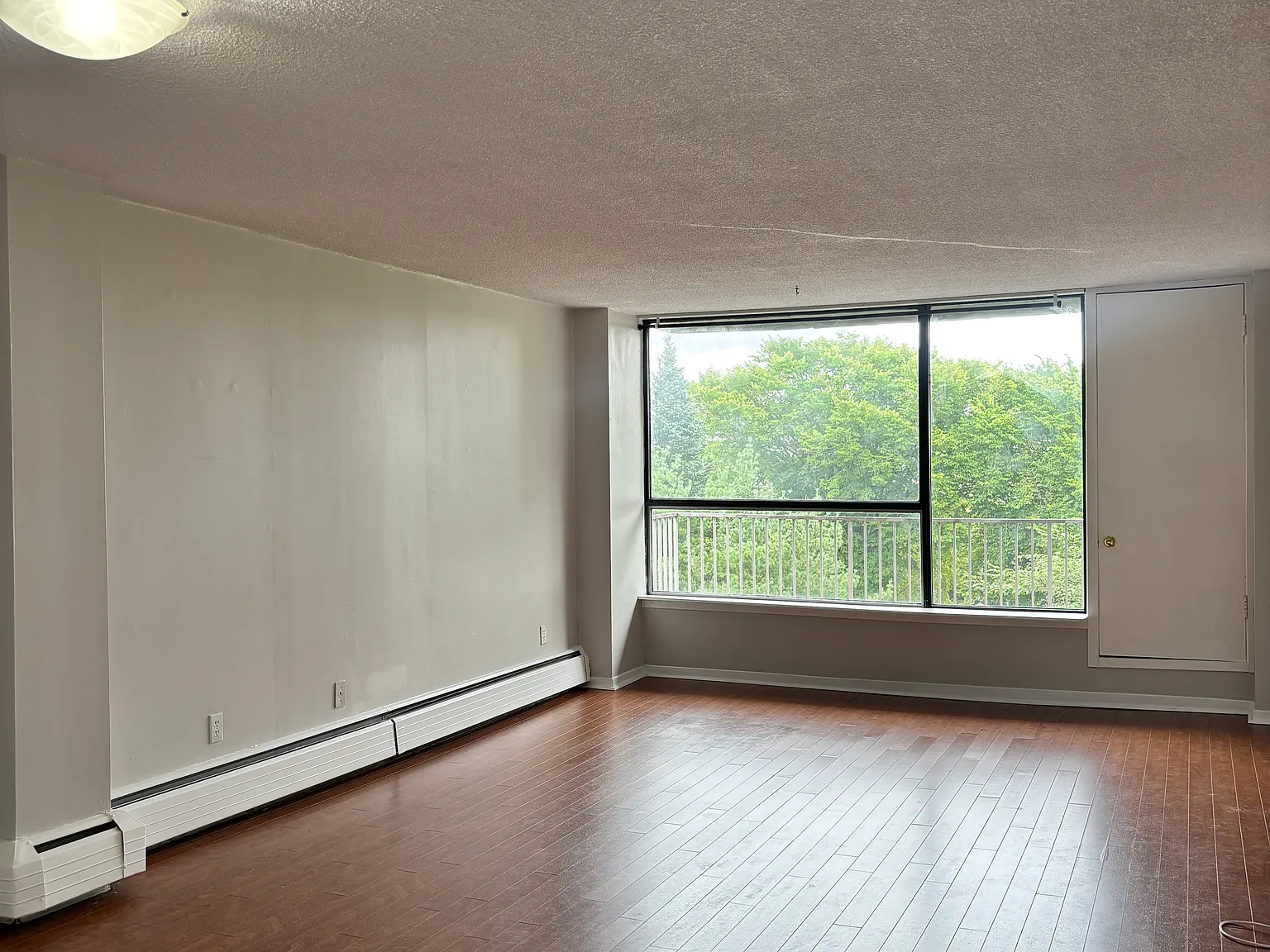 40 Rose Street Dartmouth — Photo 2