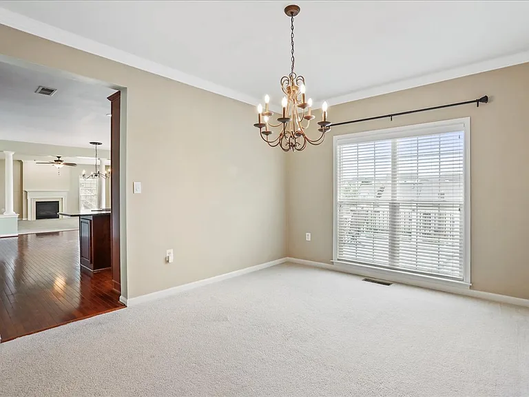 319 Morlyn Dr — Photo 18