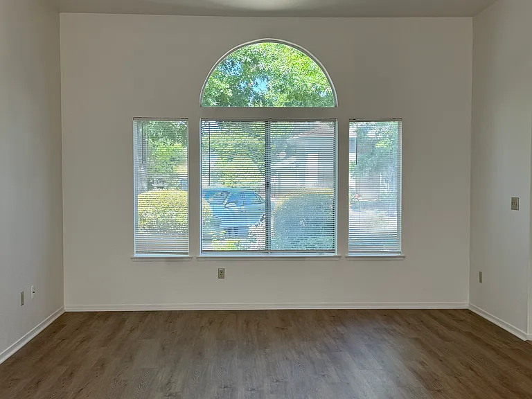 2671 Benson Ct — Photo 4