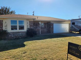 907 Cinderella Dr, Pampa, TX 79065
