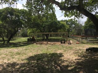 576 Arbor Vw, Adkins, TX 78101