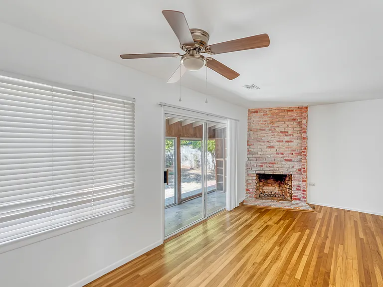 15905 Enadia Way — Photo 8