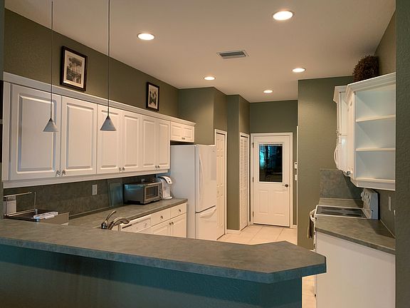 5th image of 11548 Captiva Kay Dr