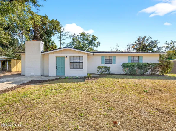 7944 Guerad Dr N, Jacksonville, FL 32210