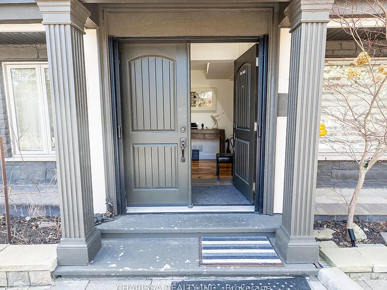 60 Belvedere Dr — Photo 5