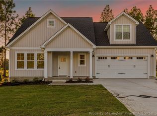75 N Rabbit Run Dr, Smithfield, NC 27577