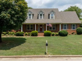 80 Steeplechase Dr, Jackson, TN 38305