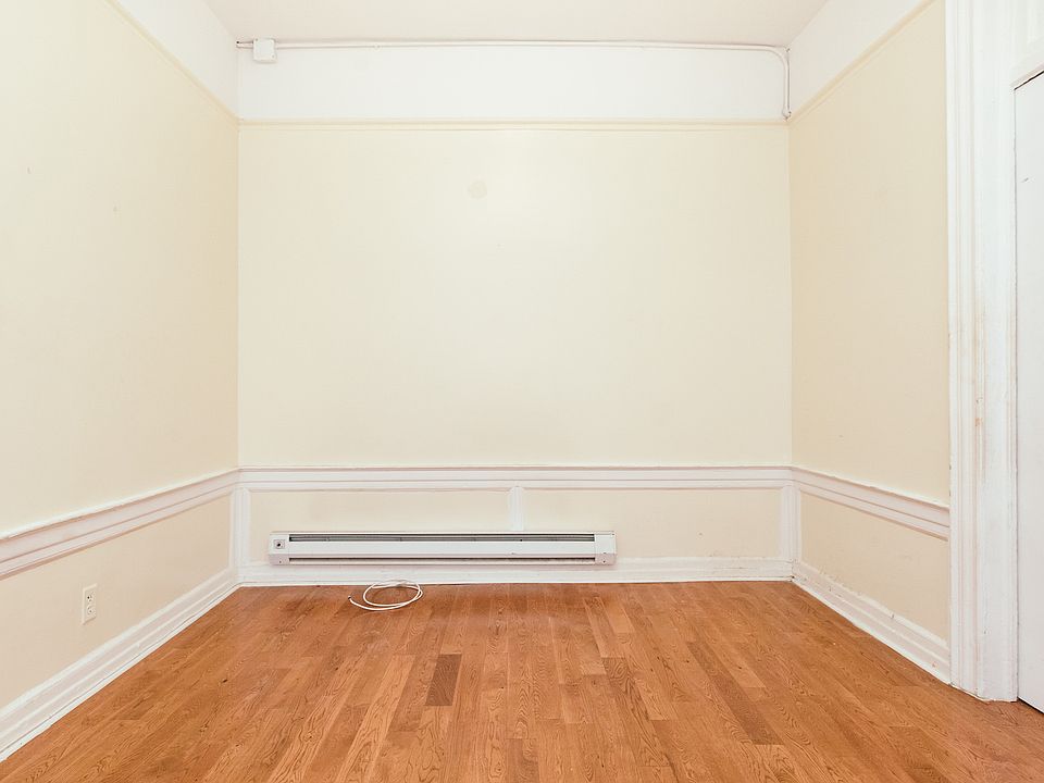 1st image of 1625 Park Pl APT 6