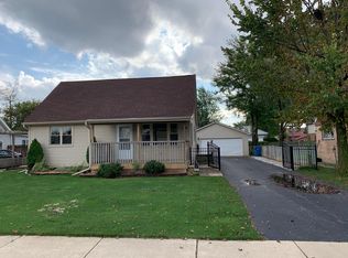 5711 W 88th St, Oak Lawn, IL 60453