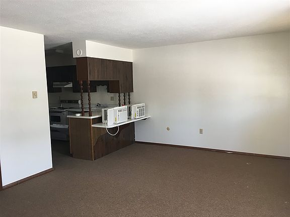 5th image of 213 N Williams St