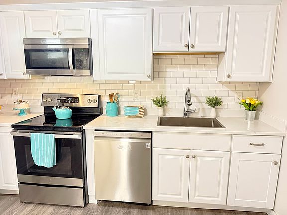 4th image of 50 Brockton St