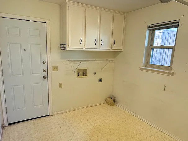 1946 Kensington Dr — Photo 22
