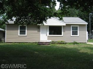 307 Colonial Ave, Portage, MI 49002