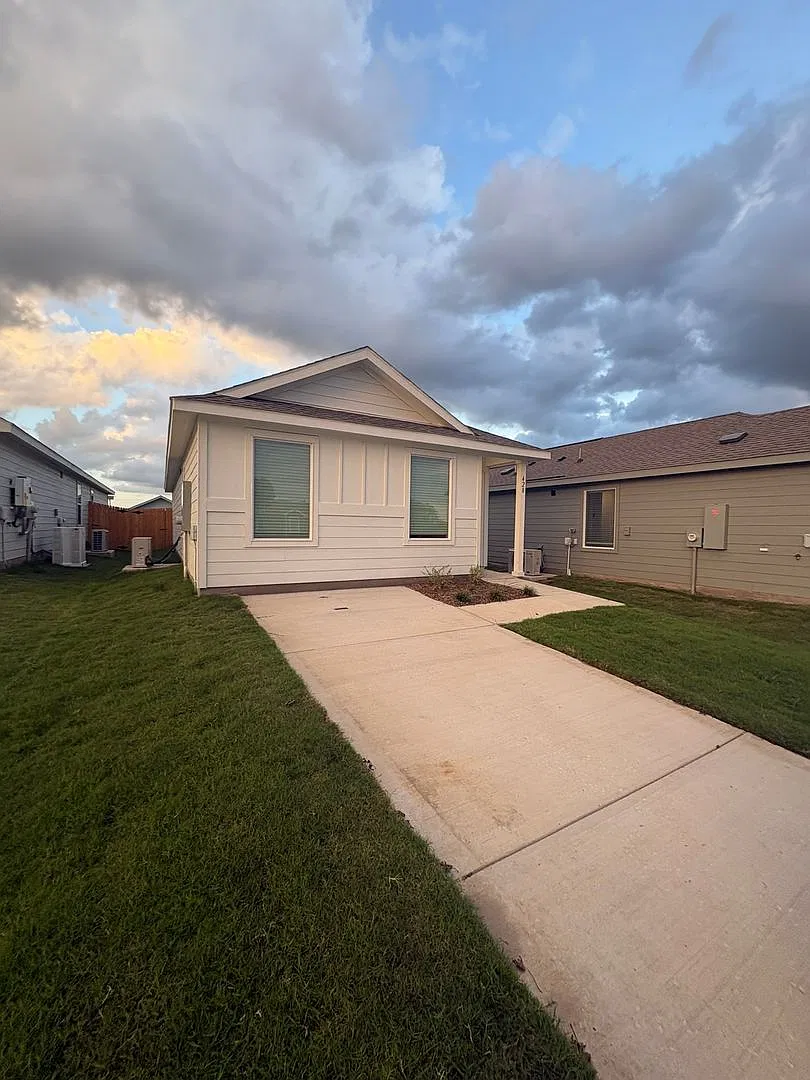 Brand-New Home for Rent in Princeton, TX 3 Bed, 2 Bath! — Photo 2