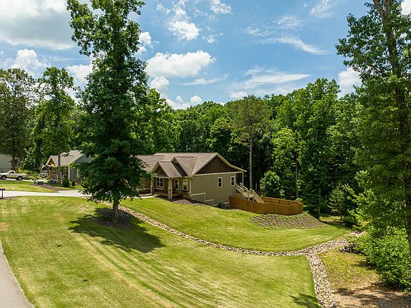 5th image of 420 Meadow Cir