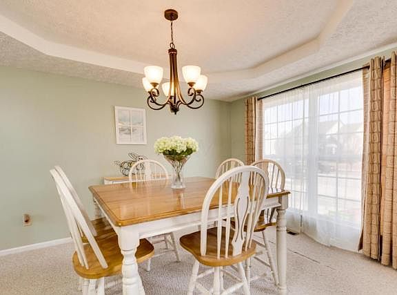 4th image of 2825 Longridge Way