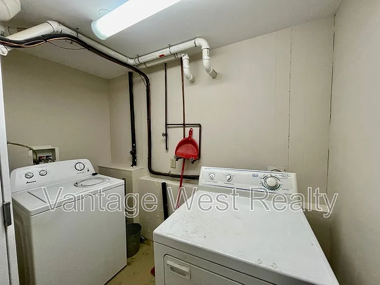 3548 Old Okanagan Hwy #2 — Photo 15