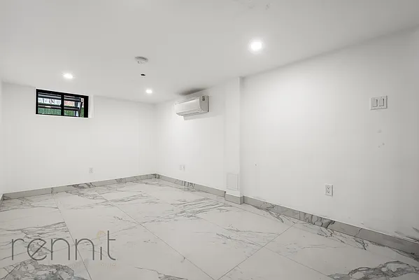 Rented by Rennit Inc. | media 9