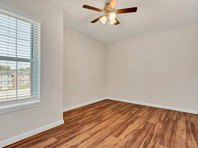 1112 Bertling St #7 — Photo 7