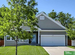 20951 Veterans Dr, Elkhorn, NE 68022