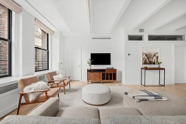 Sold by Corcoran | media 3