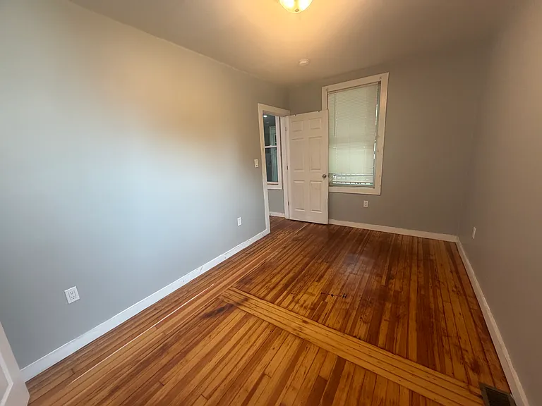 193 Livingston Ave #1 — Photo 9