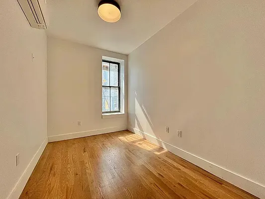 Rented by Rentopia | media 30