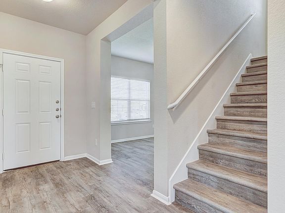 4th image of 3207 Tilmon Ln