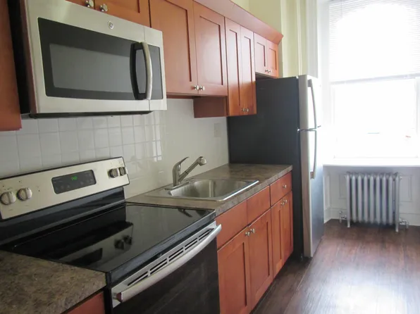 107 S 21st St #3F, Philadelphia, PA 19103