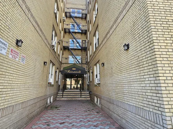 201 45th St APT E8, Union City, NJ 07087