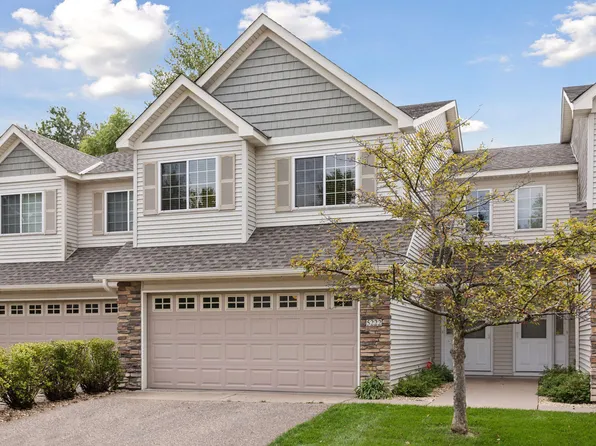 5222 Greenwood Dr, Mounds View, MN 55112