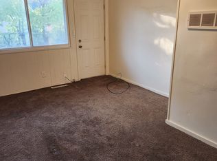 33114 Alaska Ct, Westland, MI 48186