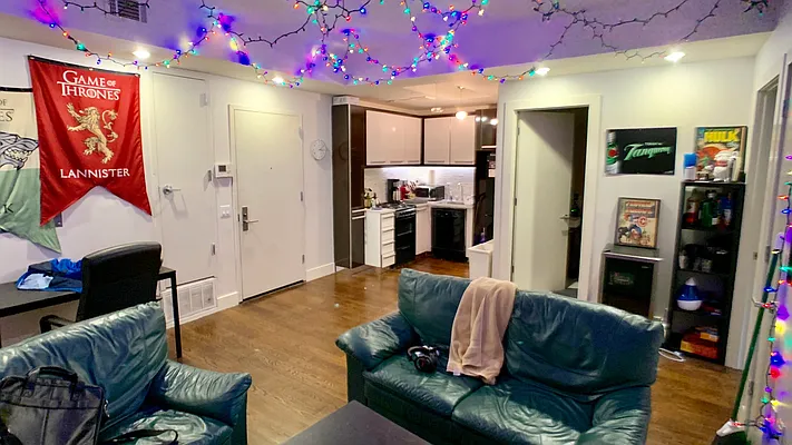 Rented by Nooklyn NYC LLC | media 43