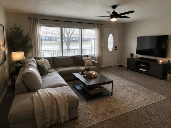 140 Crystal Ct, Bellevue, OH 44811