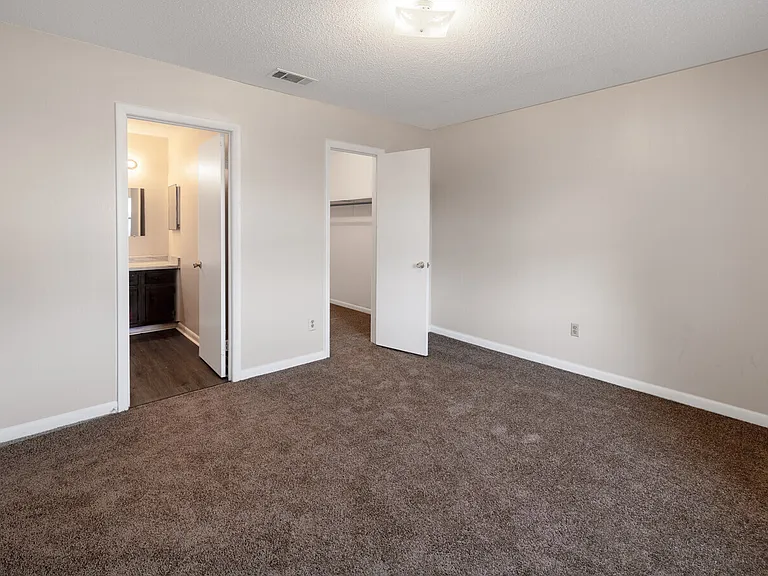 Parker Place Apartments — Photo 2