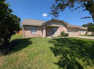 2607 Grand Teton Dr, Houston, TX 77067