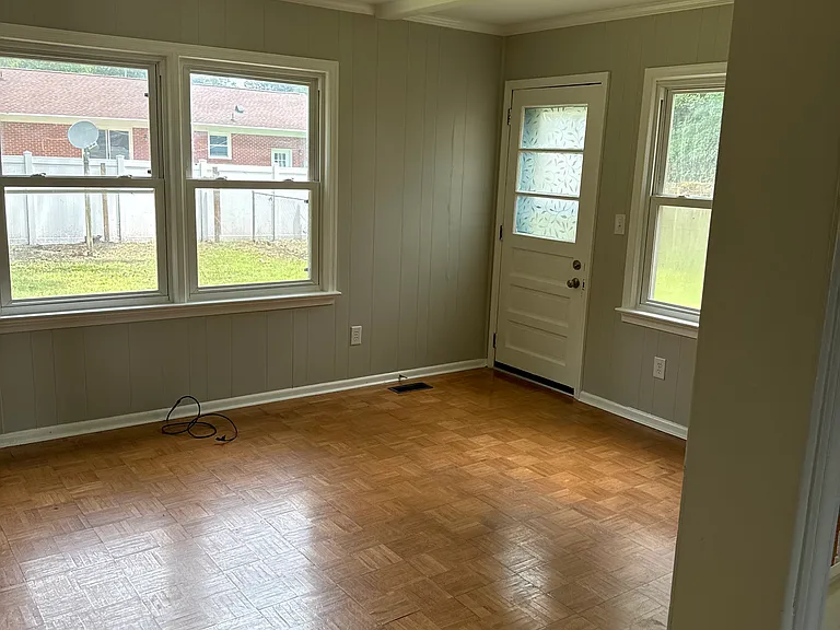 912 Wheeler Dr — Photo 10