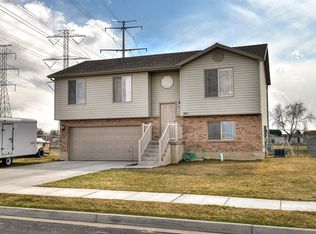 1611 W 600 N, Clinton, UT 84015