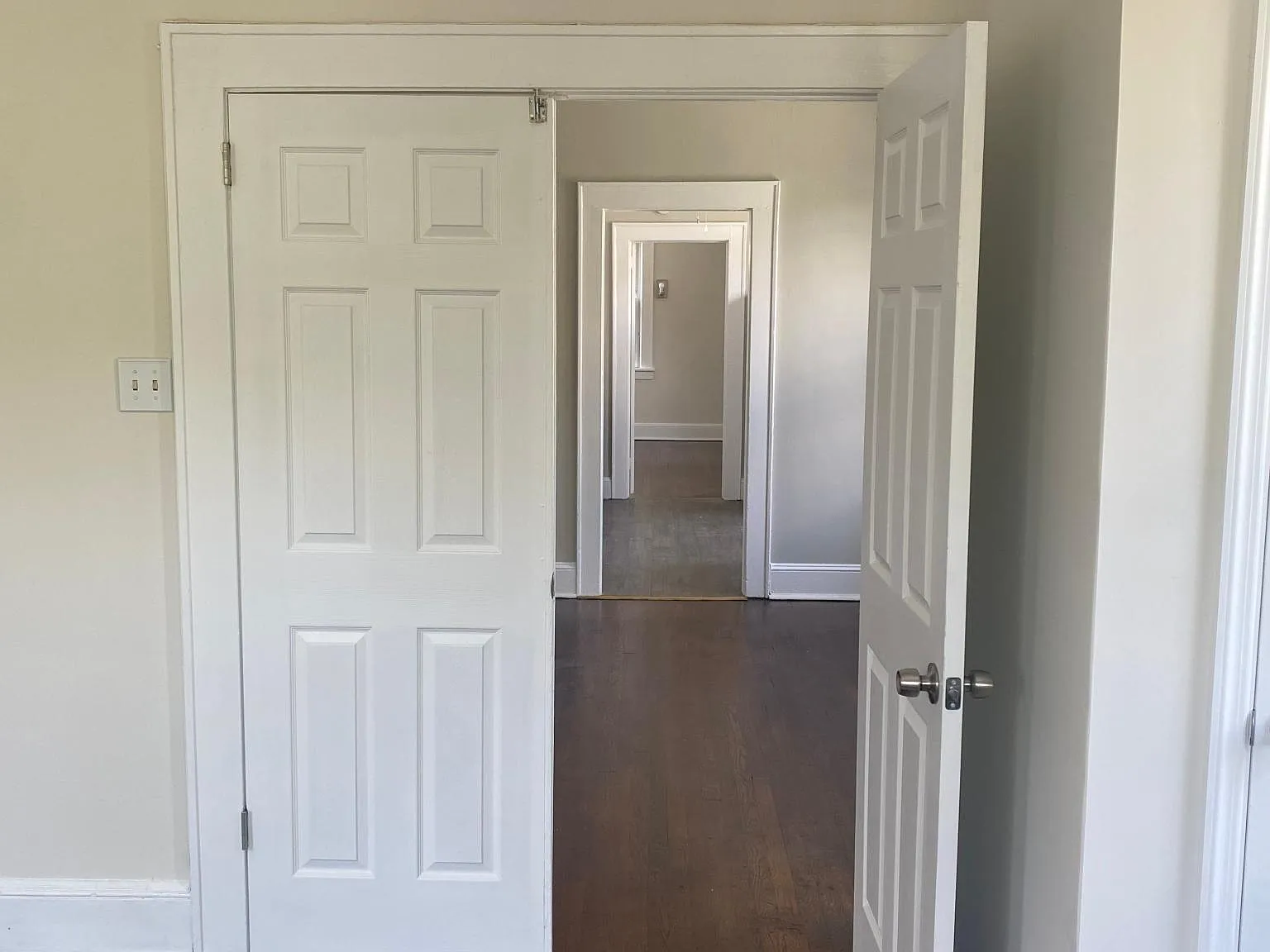 322 Cedar Ave — Photo 4