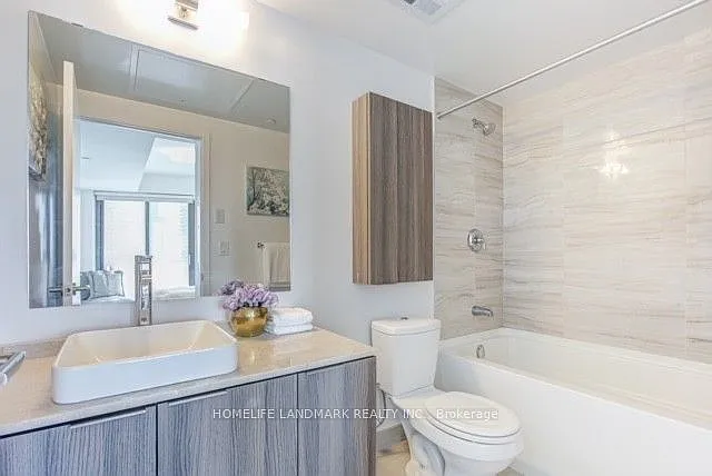 11 Wellesley St W #3705 — Photo 12