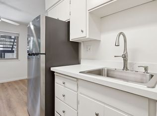 284 Tyrella Ave #15, Mountain View, CA 94043