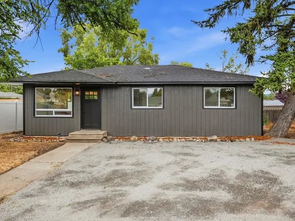8309 E Knox Ave, Spokane, WA 99212